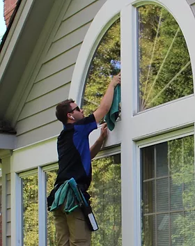 Window Washing in Larkspur CO